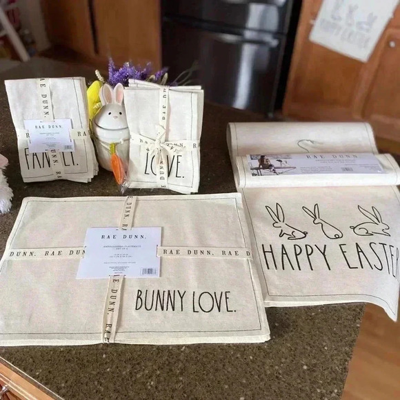 NEW Rae Dunn -  set of FOUR (4) ADORABLE Easter Placemats with embroidery - Picture 7 of 9